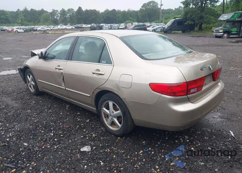 2005 Honda Accord 2.4 Ex z USA, uszkodzony, nr VIN 1HGCM56725A098602